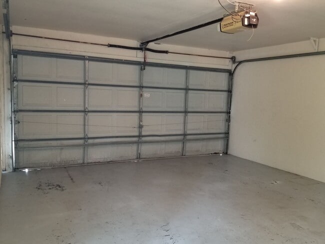 Building Photo - 1436 SE 33rd Terrace