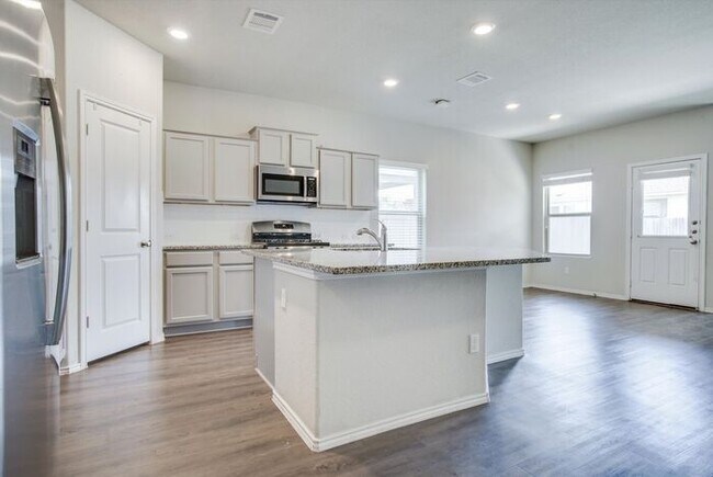 Building Photo - 21717 Windmill Ranch Ave Pflugeville, TX 7...