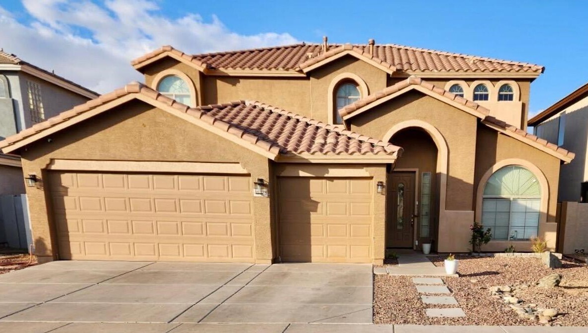 Foto principal - 43578 W Cydnee Dr