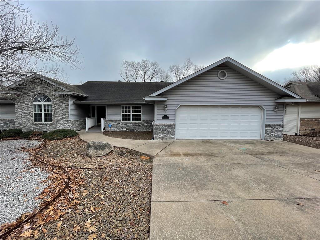 18 Thirsk Ln, Bella Vista, AR 72714 House Rental in Bella Vista, AR