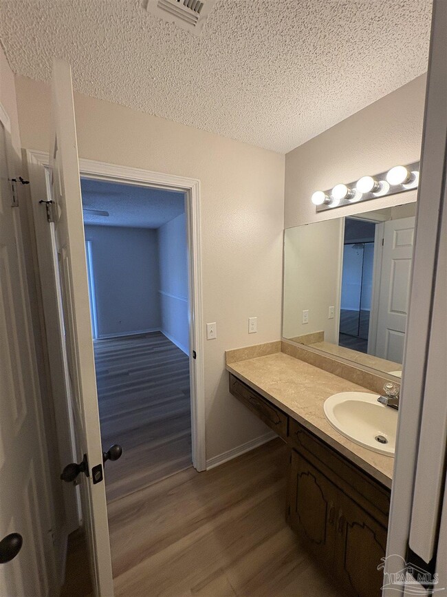 Building Photo - 7098 Moran Ln