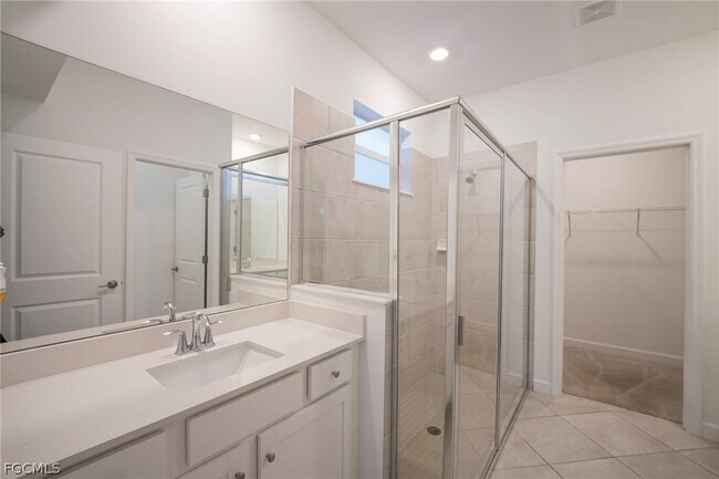 Foto del edificio - 9083 Leatherwood Loop