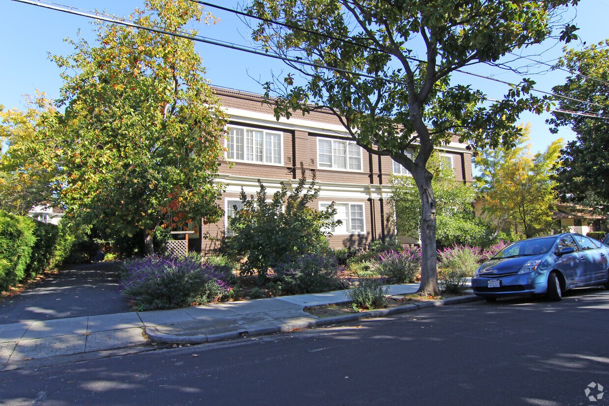 Foto principal - 1121 Bryant St