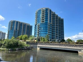 Building Photo - 33 Ellen St