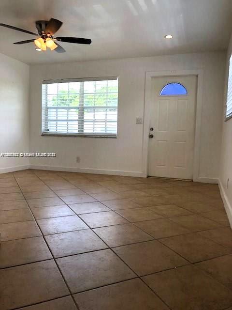 Foto del edificio - 904 SW 7th Terrace