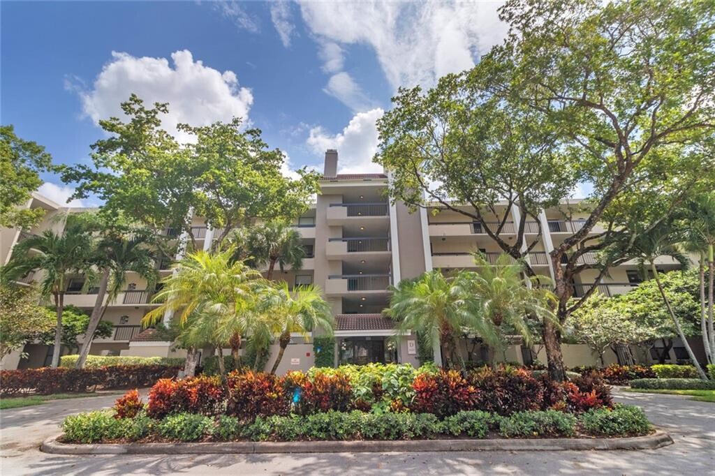 Foto principal - 2025 Lavers Cir