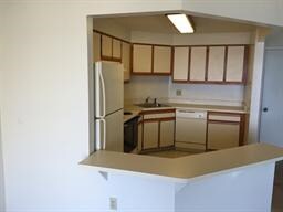 cocina - 388 Ocean Ave