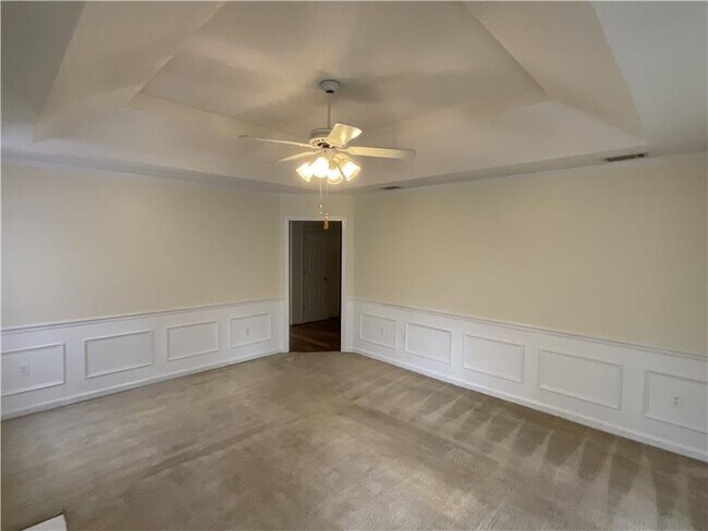Building Photo - 533 Blue Ridge Crossing