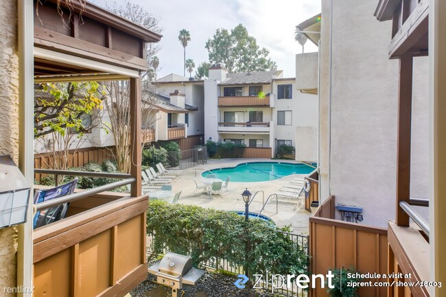 Foto del edificio - 3 br, 2 bath Condo - 15155 Sherman Way, Va...
