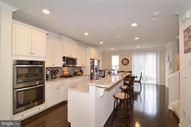 Foto del edificio - 6836 William White Way