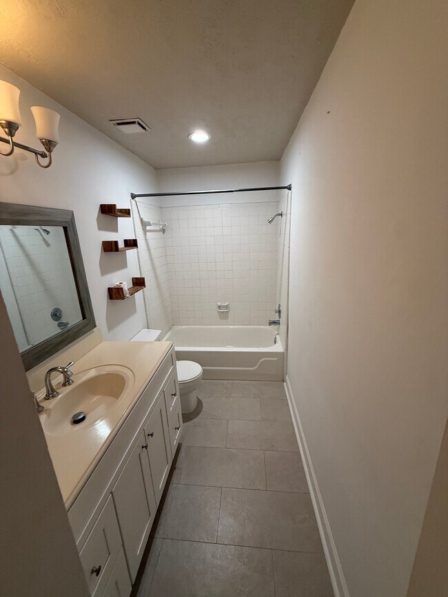 Foto del edificio - 3211 Mesquite Dr