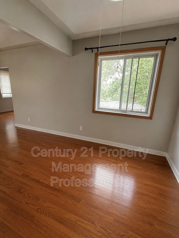 Photo du bâtiment - 9503 Sherridon Dr