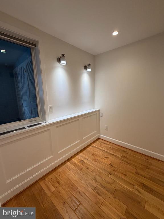 Foto del edificio - 2442 20th St NW