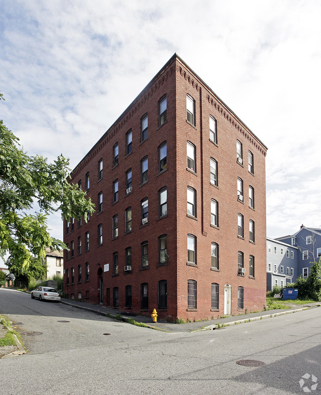 frente - 24 Charlton St