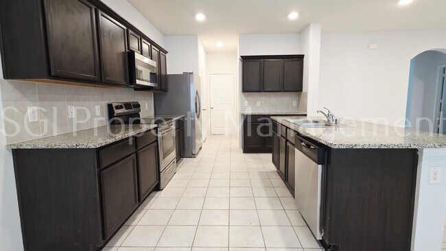 Foto del edificio - 1212 Bronze Ln