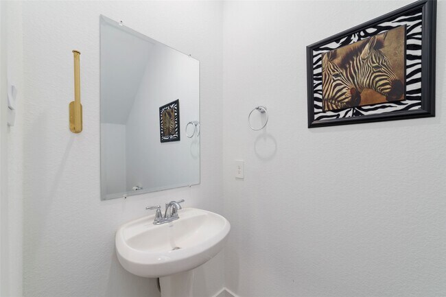 Foto del edificio - 12315 Churchill downs Dr