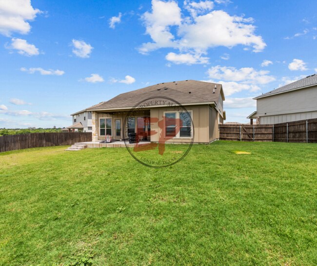 Building Photo - 2229 Chia Ct