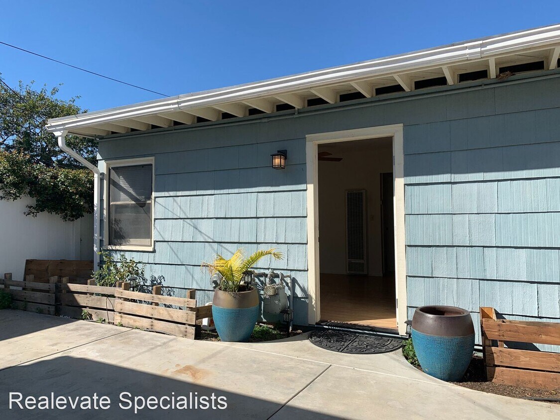 Primary Photo - 2 br, 1 bath House - 6931 Saranac Street