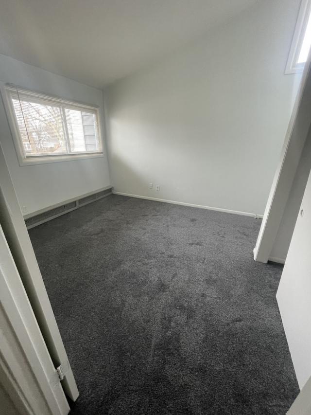 Building Photo - 3 bedroom in Aurora IL 60506