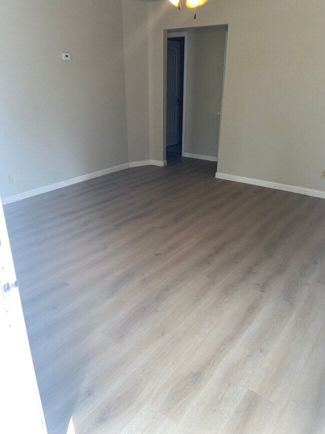 Foto del edificio - 7739 E 129th St S