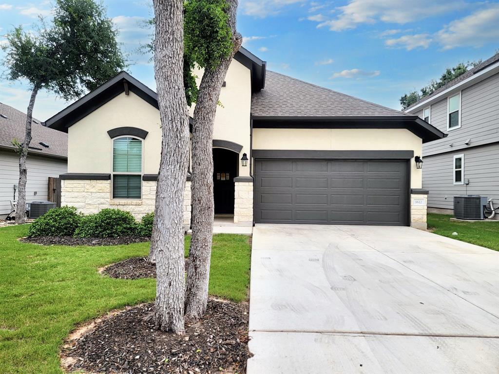 Foto principal - 1612 Winding Stream Trail