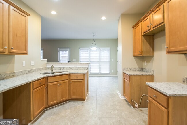 Foto del edificio - 2485 Worthington Dr