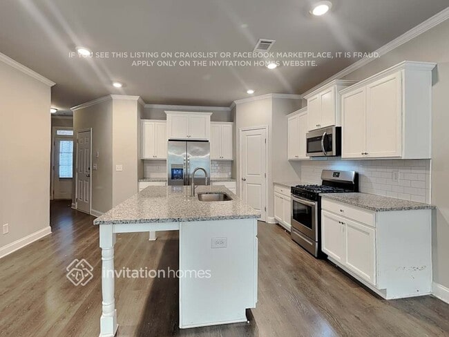 Building Photo - 941 Alder Grv Trce