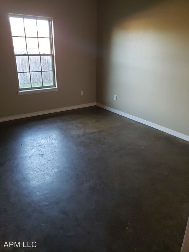 Building Photo - 2 br, 2 bath Apartment - 133 Westfields Court