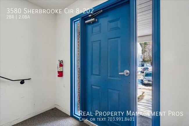 Building Photo - 3580 Sherbrooke Cir
