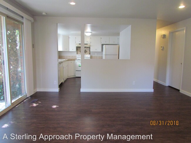 Building Photo - 3800 S Five Mile Rd