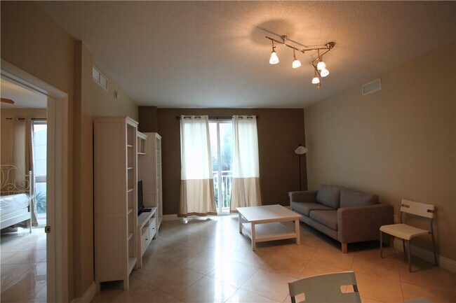 Building Photo - 7275 SW 90th Way