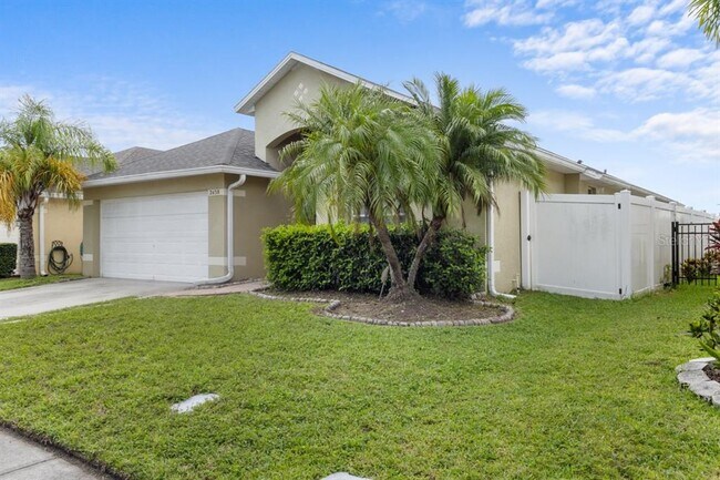 Foto del edificio - 2438 Brewerton Ln