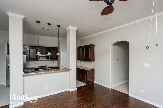 Building Photo - 205 Ghost Rider Rd