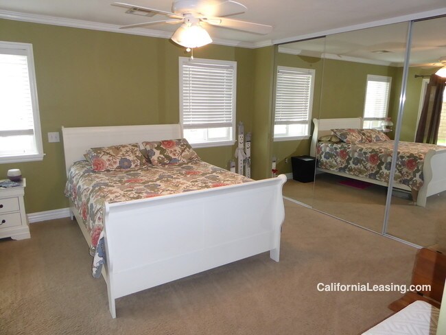 Foto del edificio - 27533 Falling Star Ln