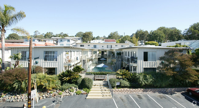 Foto del edificio - Maui Apartments