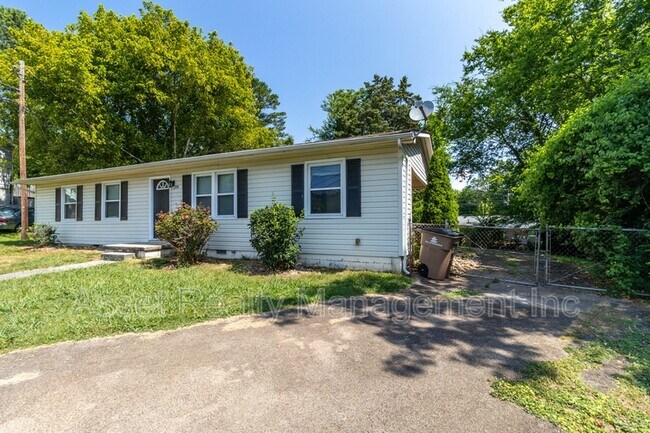 Foto del edificio - 709 Brookridge Cir SW