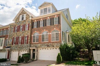 Building Photo - 4215 Timber Meadow Dr