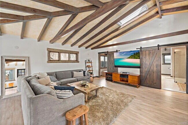 Building Photo - 1209 C. Toledo