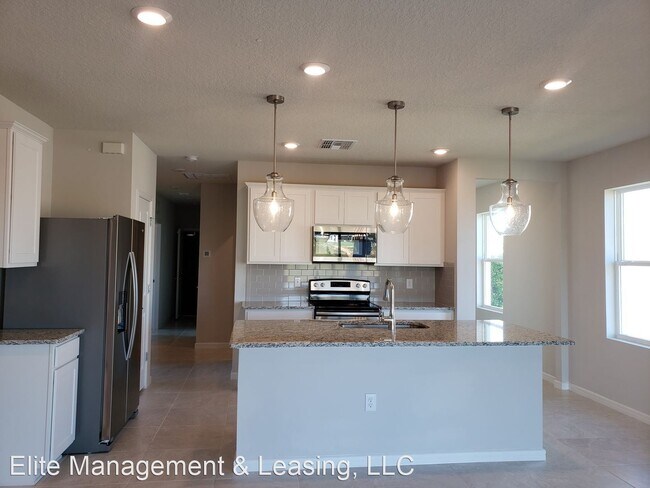 Building Photo - 4 br, 2 bath House - 7492 Catania Loop