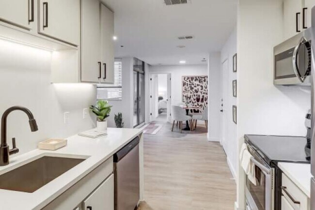 Foto del edificio - 1 bedroom in Dallas TX 75204