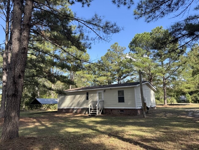 Building Photo - 1595 Venson Rd