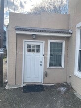 Building Photo - 1409 Catherine St