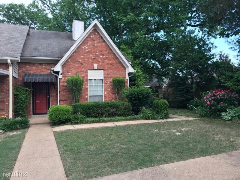2216 Pleasant Grove Dr, Hernando, MS 38632 Townhome Rentals in