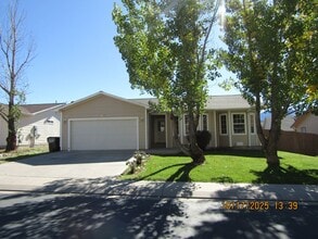 Building Photo - 2459 Pioneer Way