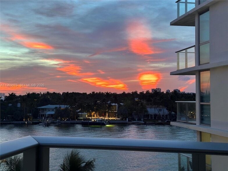 Photo - 6620 Indian Creek Drive Unit 501