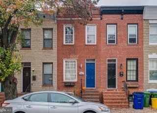 Building Photo - 836 S Kenwood Ave