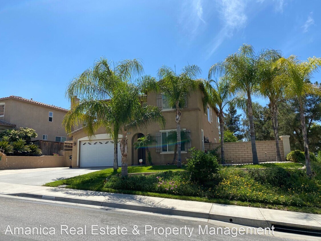 Primary Photo - 4 br, 3 bath House - 28936 Avalon Ave