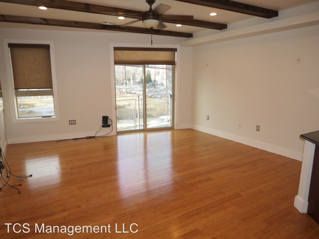 Foto del edificio - 635 N 13th St