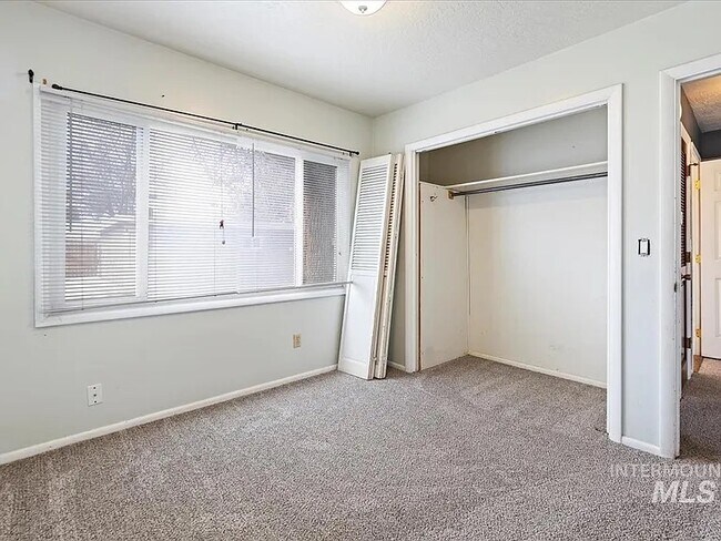 Foto del edificio - 1408 Fairview Ave