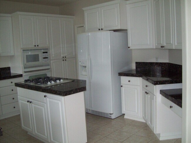 Foto del edificio - 12556 NW Brimpton Ct